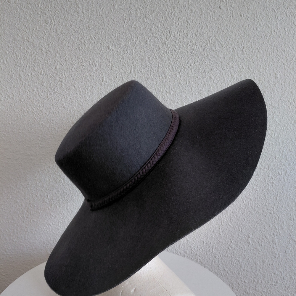 NWT Universal Thread Womens Ajustable Floppy Dark… - image 4